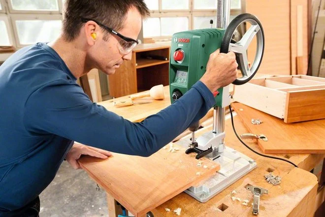 Trapano a colonna PBD 40 Bosch da banco