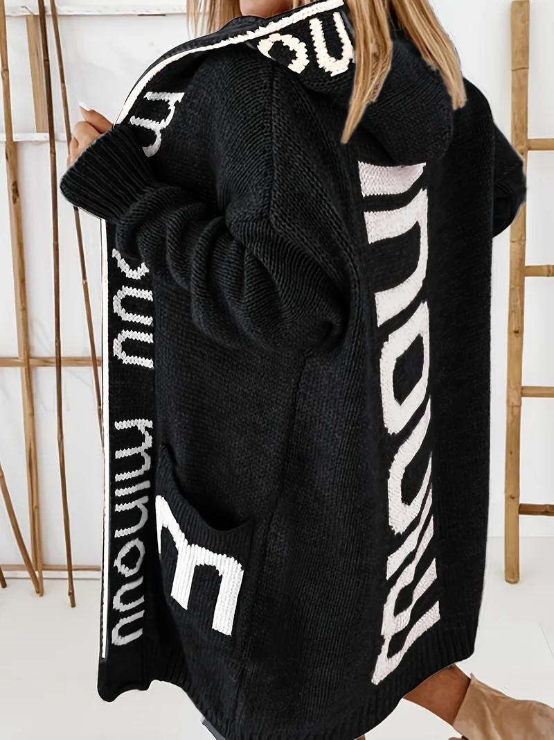 Cardigan in maglia con colletto a cascata e stampa alfabetica, maglione casual con cappuccio, maniche lunghe e tasche, abbigliamento da donna