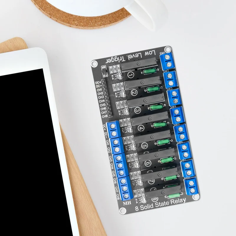 8 Channel Solid State Relay 5V DC Low Level Trigger Power Switch Compatible with Arduino and Raspberry Pi