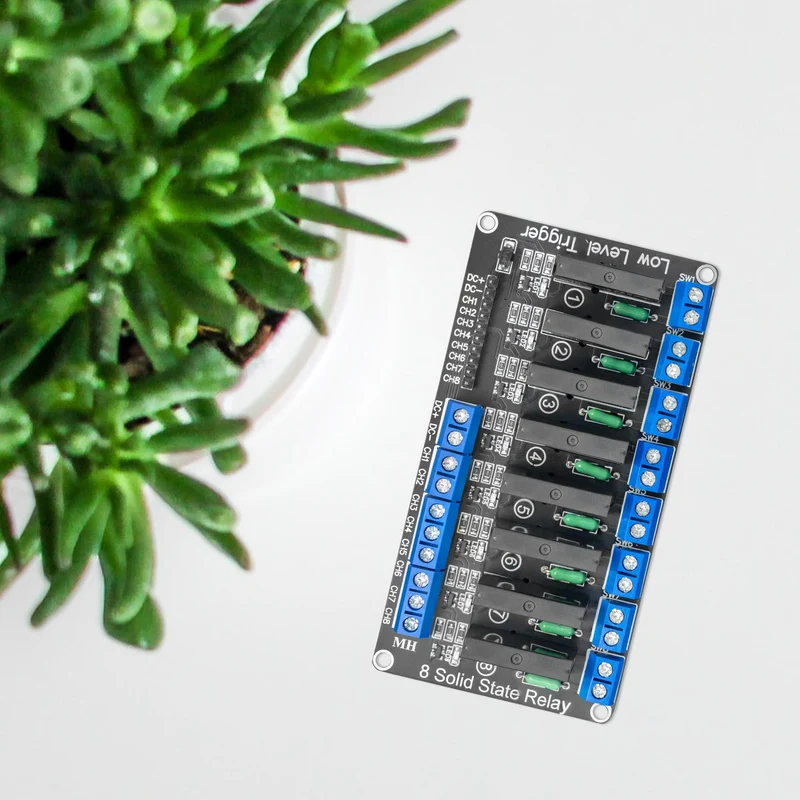 8 Channel Solid State Relay 5V DC Low Level Trigger Power Switch Compatible with Arduino and Raspberry Pi