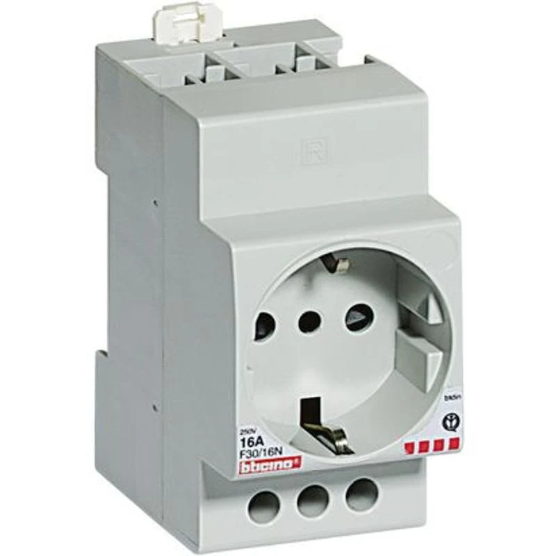 BTICINO F30/16N - Presa STD tedesco/italiano P30 da quadro