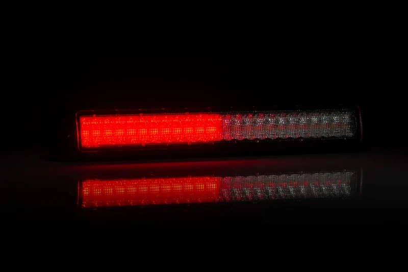 Striscia luminosa posteriore Fristom con stop, coda e indicatore