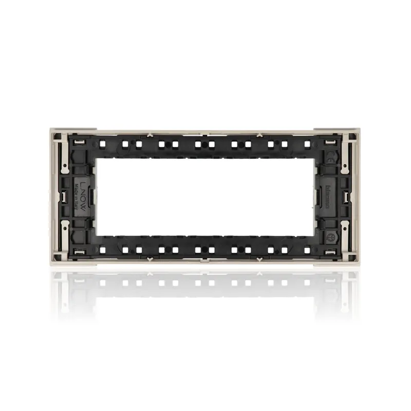 BTICINO KA4806DM - Placca 6 Moduli - Aura - Now