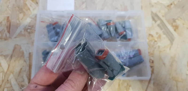 Deutsch Style Connector Kit / 2 Way / 20 Pack
