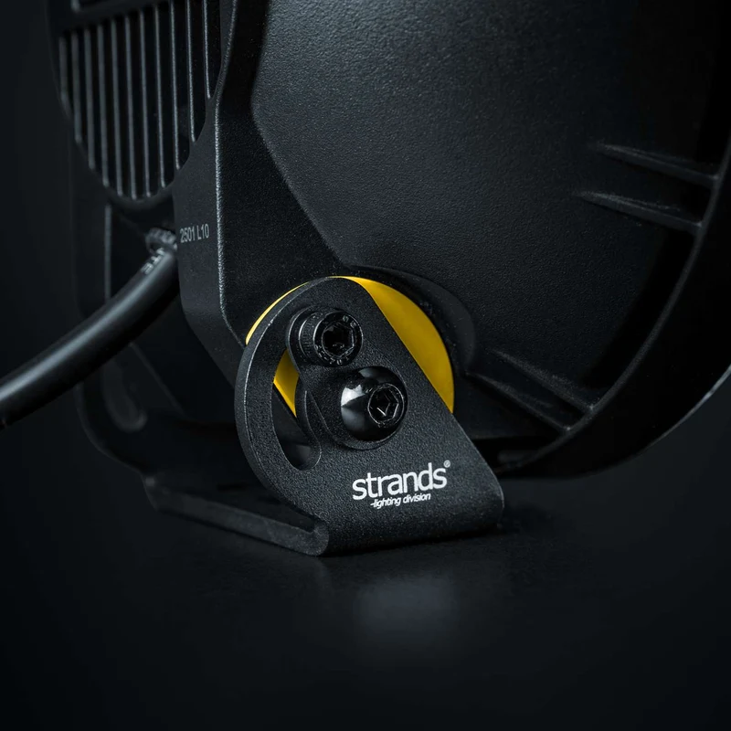Strands IZE LED OG Driving Light / 9"