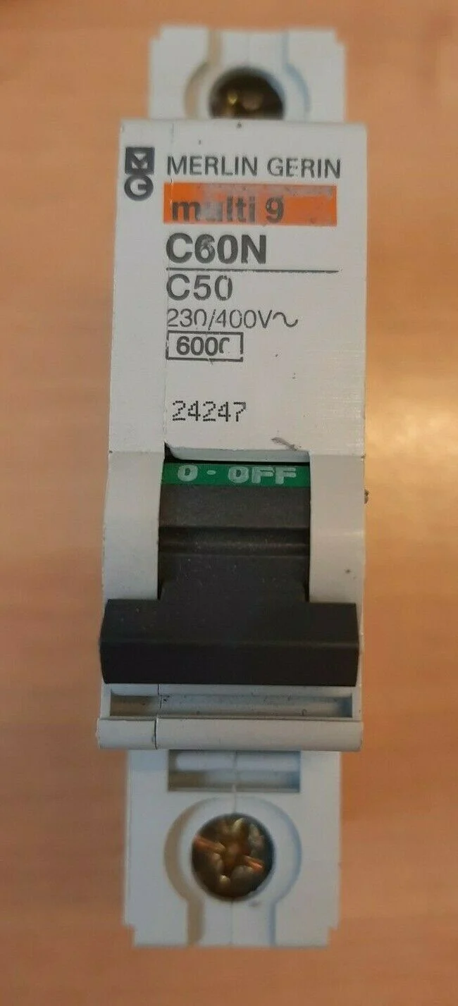 Interruttore Magnetotermico Schneider Merlin Gerin C60 1P 50A 6kA Curva C – 24247
