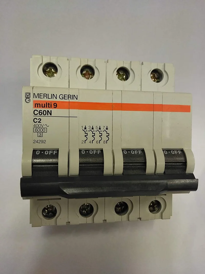 Interruttore Magnetotermico Schneider Merlin Gerin C60N 4P 2A Curva C – 24292