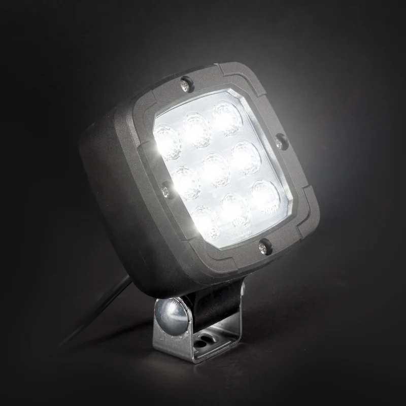 Fristom Premium LED Work Lamp Heavy Duty / 1800 Lumen