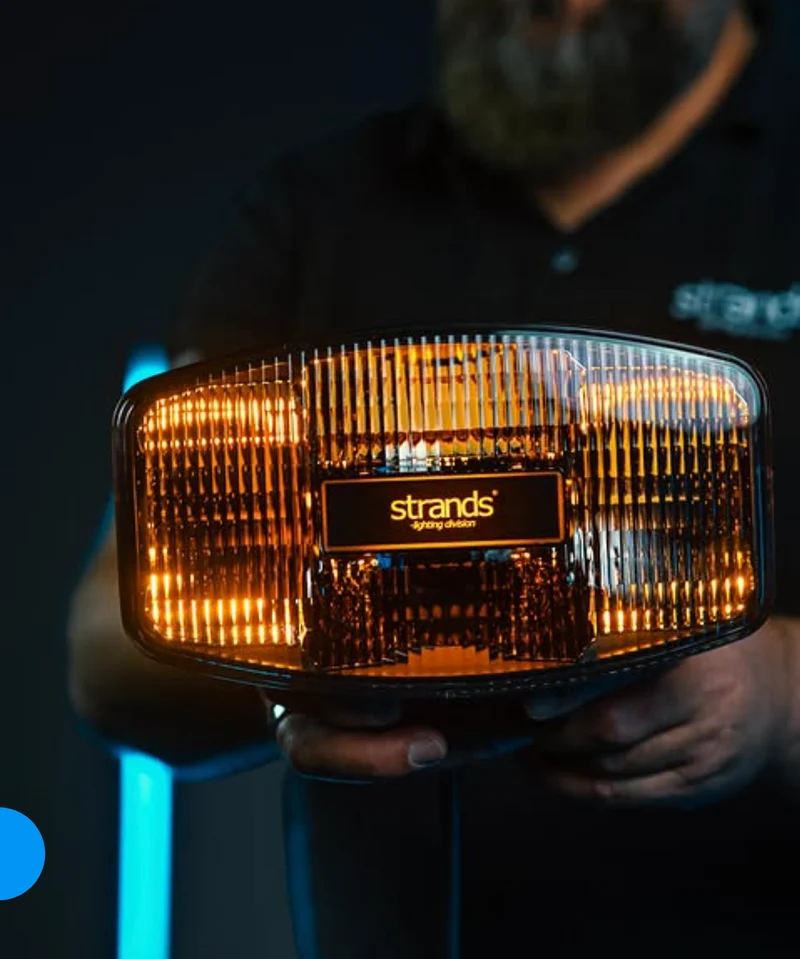 Strands IZE LED OG Oval Driving Light / 9"