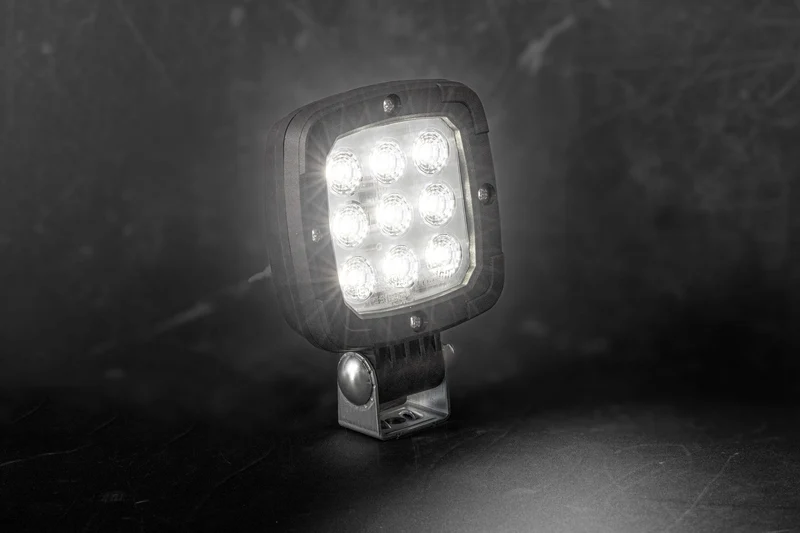 Fristom LED Work Lamp / 1400 Lumen / Slimline