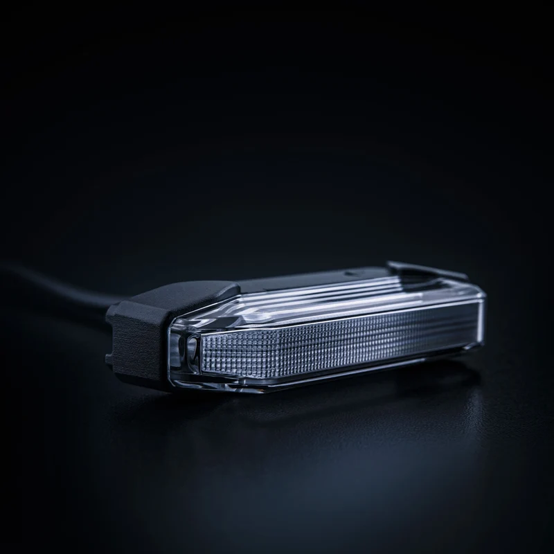 Strands Firefly See Me Dual Colour Marker Light