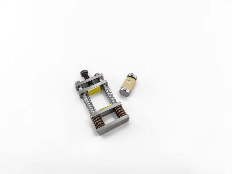 Cella di prova Raman a singolo perno per batterie a stato solido, modello GT17