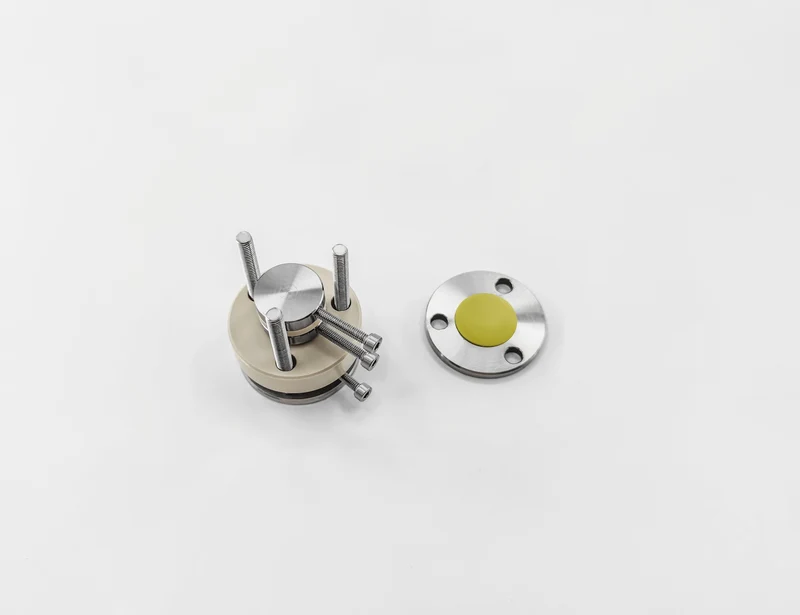 Kit di morsettiera e cella di prova con modalità a tre elettrodi per batterie a stato solido, modello GT04