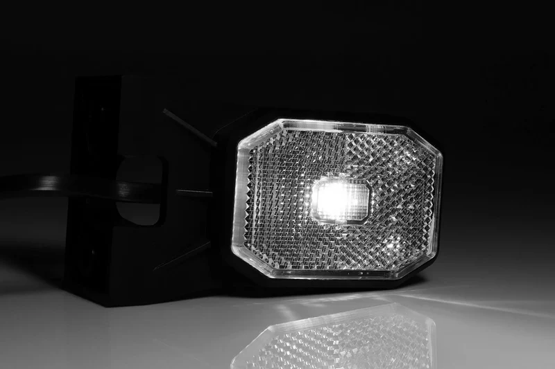 Fristom FT-069 White LED Marker Light with Reflector / Hanging Bracket