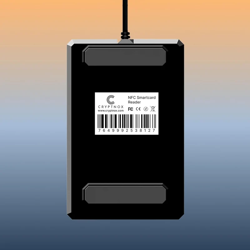 Cryptnox Lettore di Smart Card senza contatto – Conforme ISO 14443 e Mifare® | Connettività USB Type-C e Type-A | Autenticazione sicura per pagamenti elettronici, e-commerce, controllo accessi e altro
