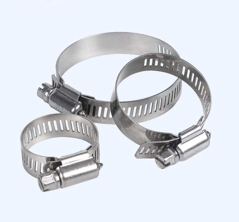 Fascetta stringitubo a vite senza fine per tubi con diametro da 8 a 64 mm