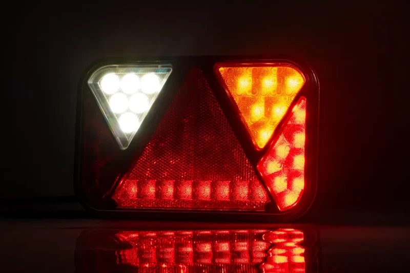 Lampada da rimorchio a LED Fristom FT-270 per veicoli a 12 V