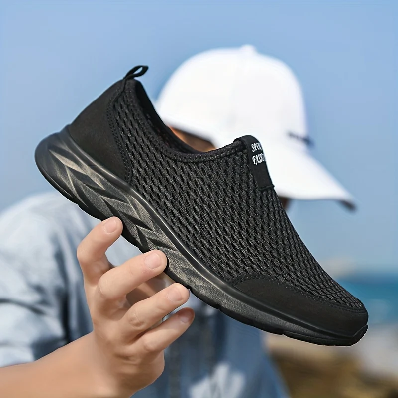 Uomo trama Casual traspirante leggero scivolare sulle scarpe da passeggio, casual all'aperto anti scivolo Scarpe da ginnastica scarpe da guida