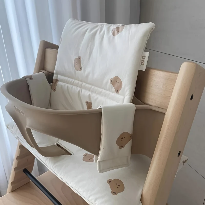 Mantieni il tuo bambino al sicuro e comodo con questi cuscini antiscivolo per sedia da pranzo per bambini autunnali e invernali, regalo di Natale per il giorno del Ringraziamento di Halloween