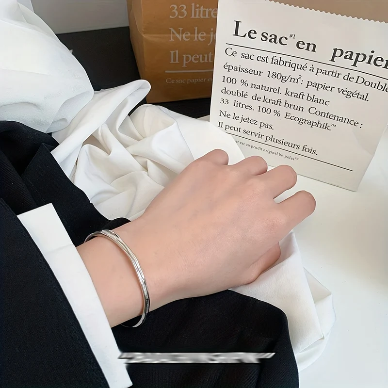 Bracciale Rigido Con Superficie Concava Irregolare In Argento Sterling 925, Gioielli A Mano Color Argento, Accessori Eleganti Color Argento