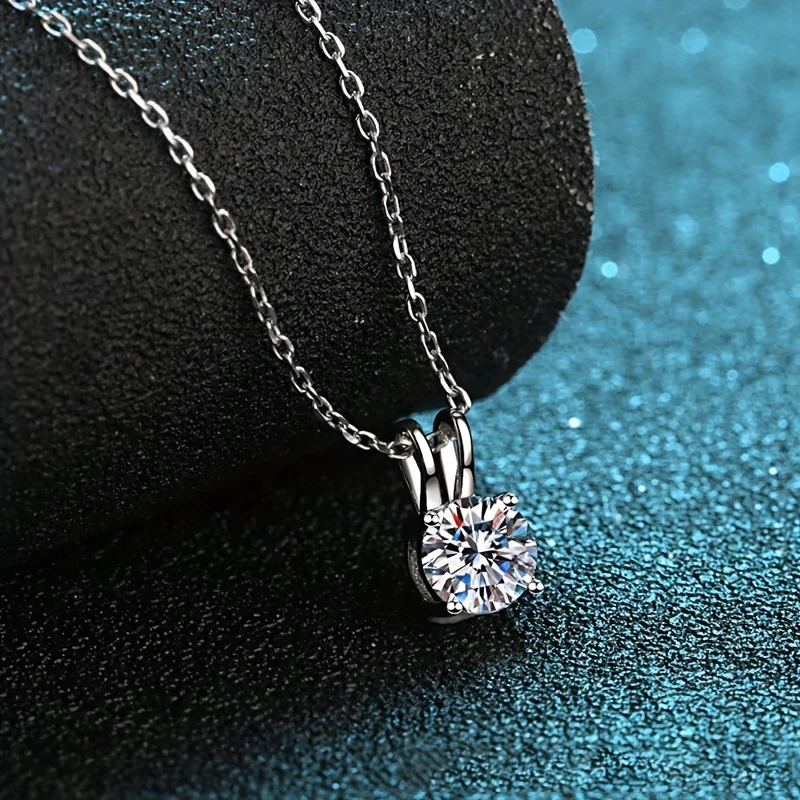 Collana Moissanite 1ct-2ct 4 griffe intarsiate Moissanite taglio rotondo Brillante collana ciondolo solitario Regali per le donne