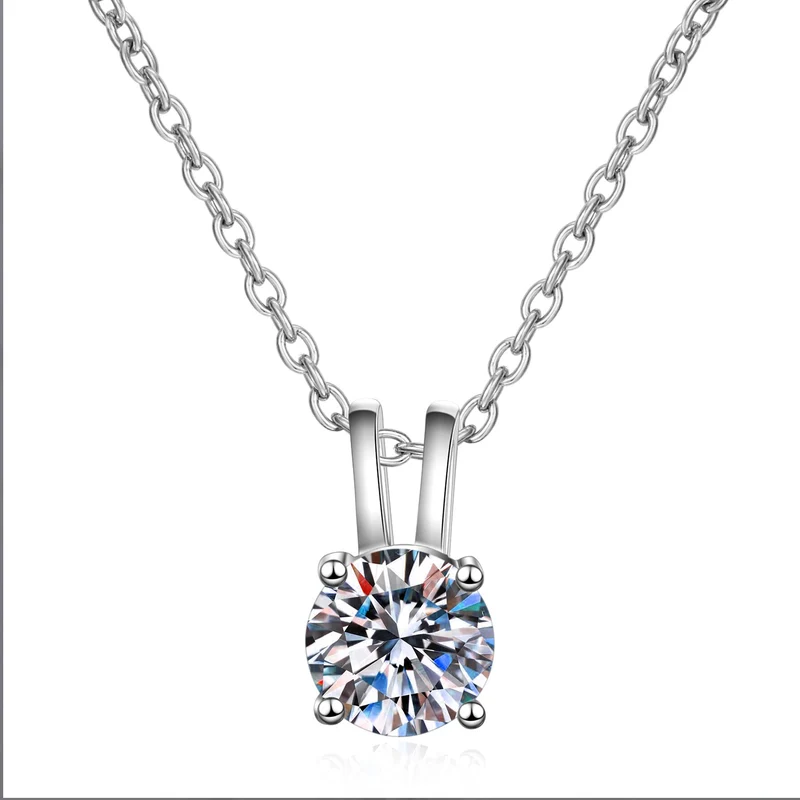 Collana Moissanite 1ct-2ct 4 griffe intarsiate Moissanite taglio rotondo Brillante collana ciondolo solitario Regali per le donne