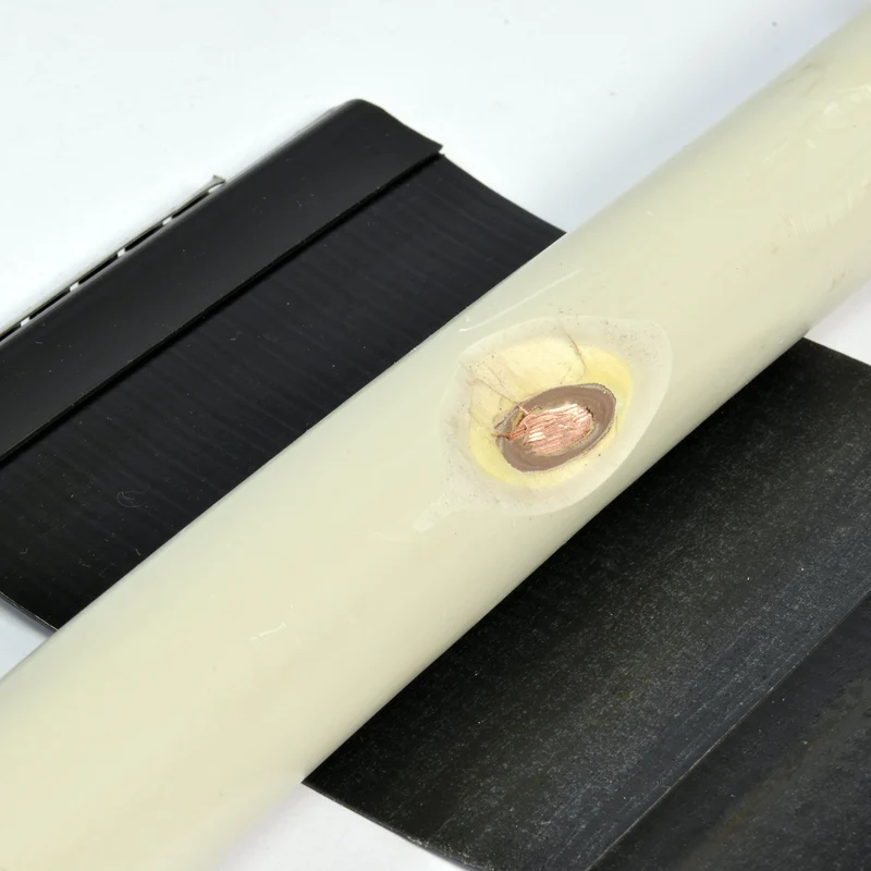 Guaina Termorestringente a forte spessore, a cerniera, per isolamento elettrico