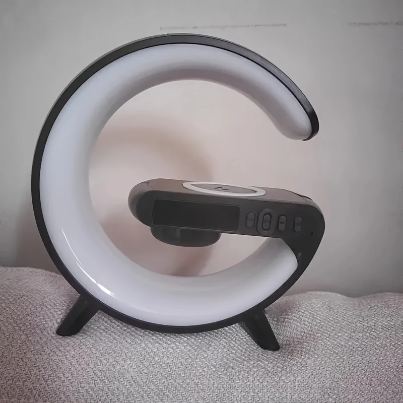 G63 Lampada Intelligente Altoparlanti Wireless Lampada Da Comodino Per Atmosfera Con Funzione Di Ricarica Wireless Per Smartphone, Luce Sveglia Ritmo Musicale Luce