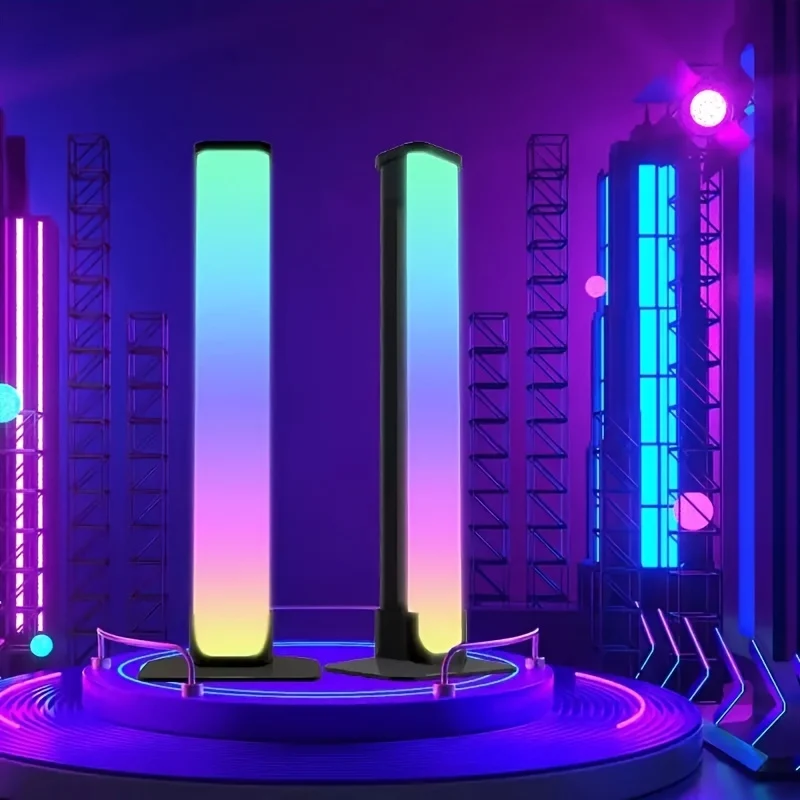 La Luce Dell'atmosfera, La Luce A LED Con Telecomando E Il Colore Di Trasformazione Del Telecomando Con Controllo APP, Possono Collegare Varie Interfacce USB, Power Bank, Computer, Testine Di Ricarica, Ecc. Per Soddisfare La Maggior Parte Delle Esigenze