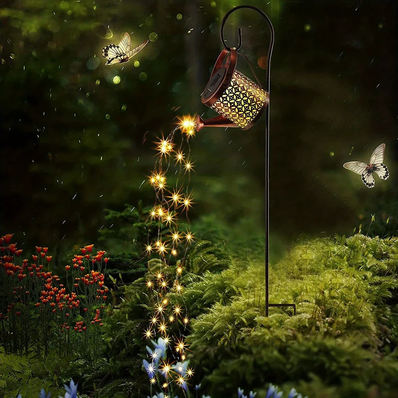 1 pz. Annaffiatoio con luce, lanterne solari da appendere all'aperto, luci solari decorative per il giardino, luci solari retrò in metallo per il giardino, decorazioni per il prato e il patio.