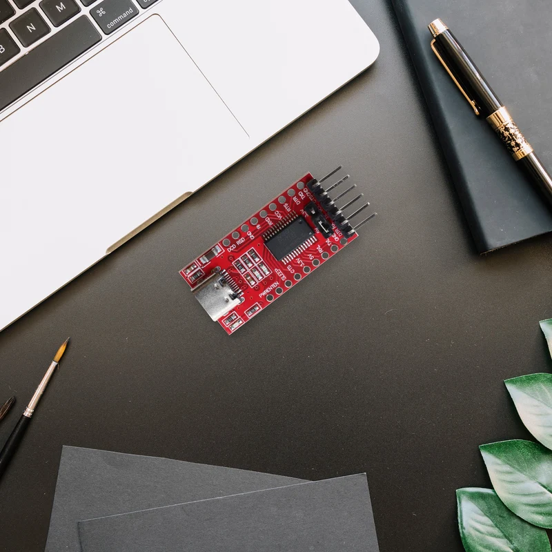 USB-C zu TTL Serial Adapter für 3,3V und 5V kompatibel mit FT232RL