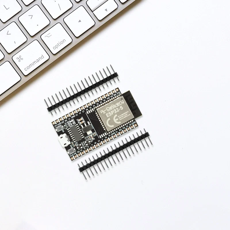 ESP32S Dev Kit C V4 NodeMCU WLAN Development Board unsoldered compatible with Arduino (successor module of ESP32S Dev Kit C)