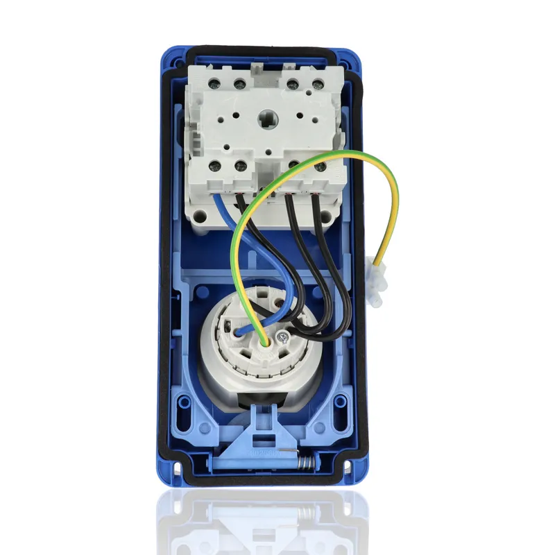 GEWISS GW66309N - Presa fissa interbloccata verticalesenza fondo- senza base portafusibili 3P+N+T 16A 380-415V - 50/60HZ 6H - IP67