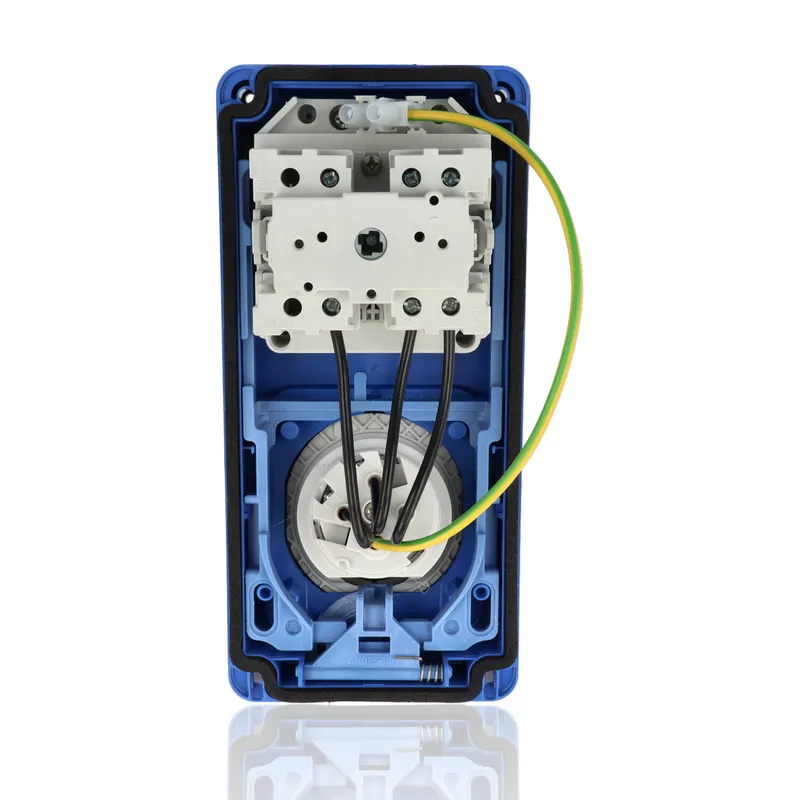 GEWISS GW66308N - Presa Interbloccata Verticale 3P+T 16A 400V 6H IP67