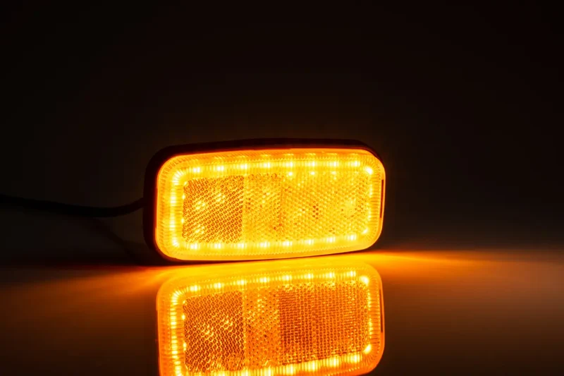 Luci di posizione rettangolari Fristom