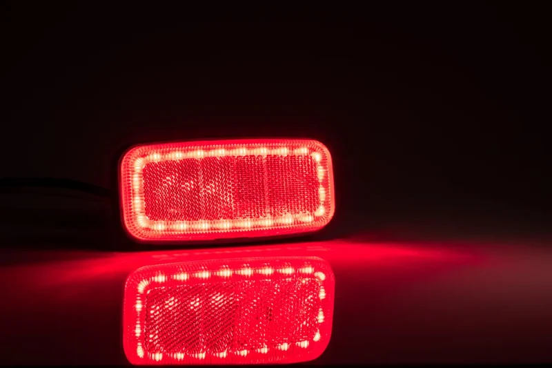 Luci di posizione rettangolari Fristom