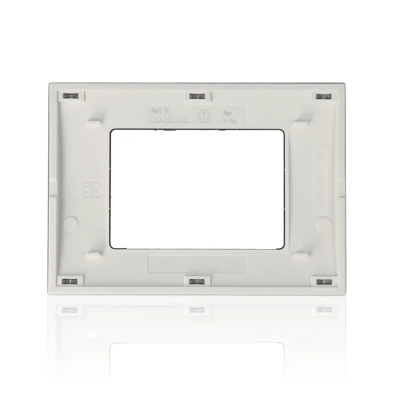 BTICINO LNA4803AG - Placca Quadra 3 Moduli - Argento - LivingLight