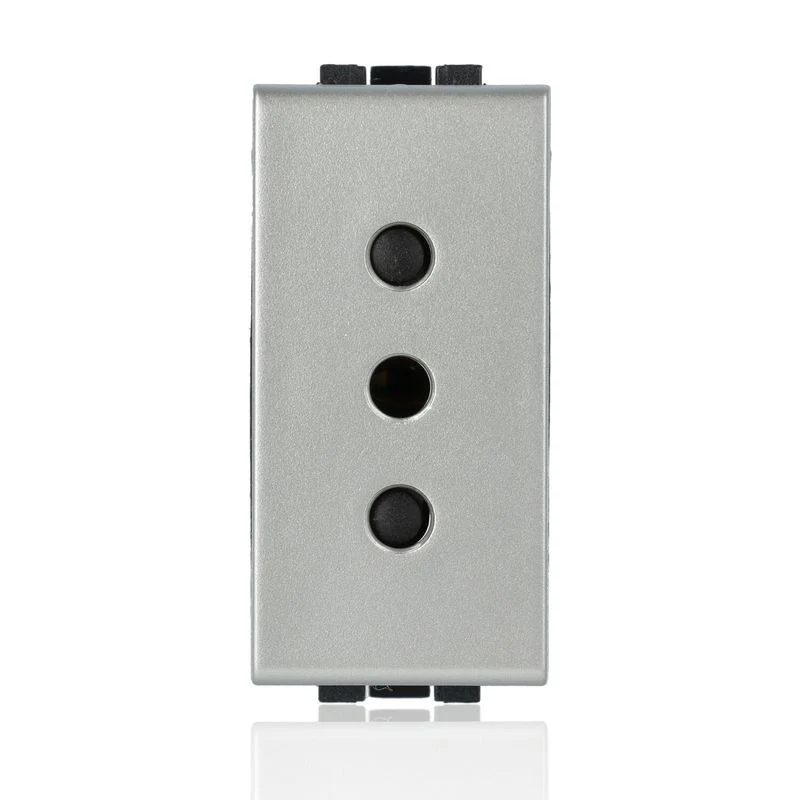 BTICINO NT4113 - Presa 2P+T 10A 250 Vac - Interasse 19Mm - Alveoli Schermati - Tech - LivingLight