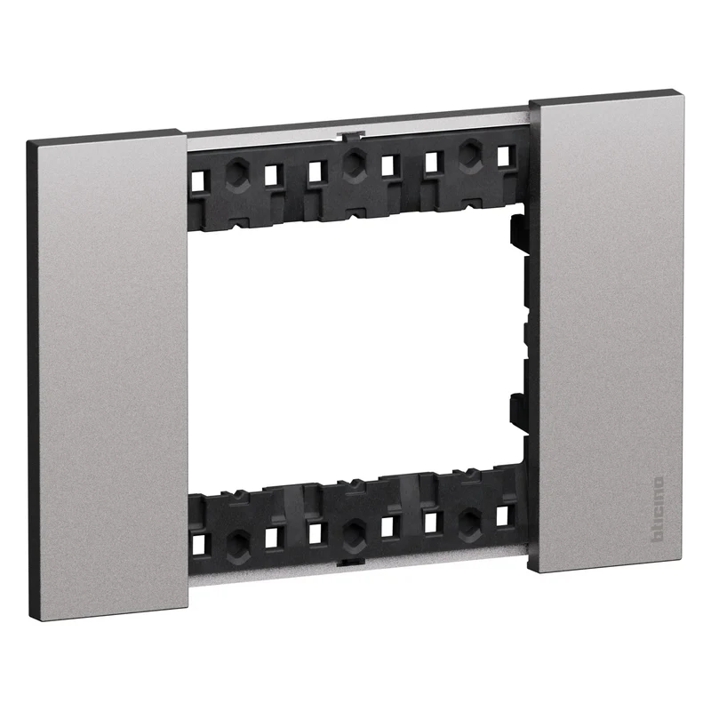 BTICINO KA4803KS - Placca Living Now 3 Moduli Steel Zama Serie Civile