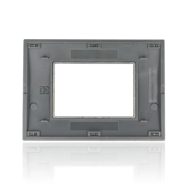 BTICINO LNA4803NA - Placca Quadra 3 Moduli - Native - LivingLight