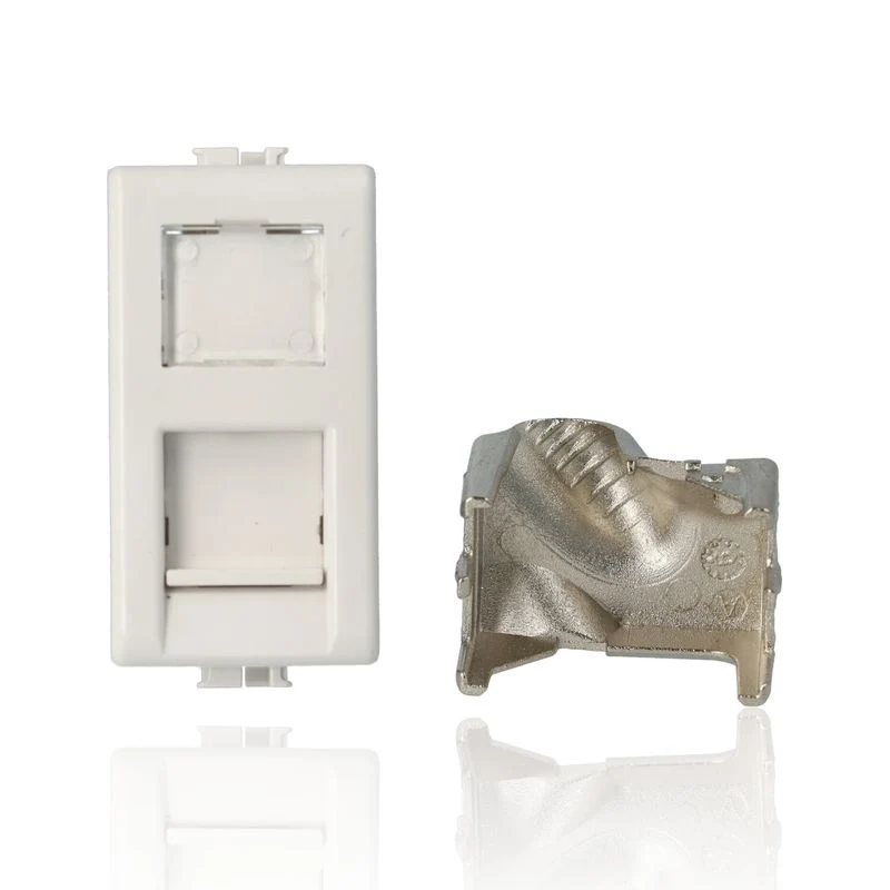 BTICINO AM5979C6A - Connettore Rj45 Categoria 6A Stp, Completi Di Targhetta Identificativa E Portello Antipolvere - Bianco - Matix