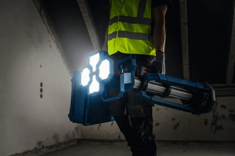 Lampada da cantiere a batteria Bosch GLT18V-5000 PRO