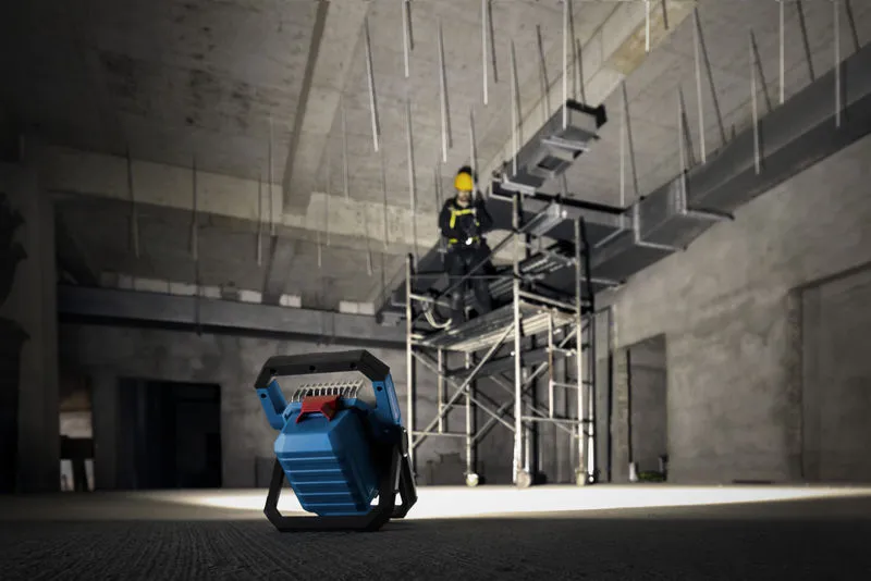 Lampada da cantiere a batteria Bosch GLI18V-3000 PRO