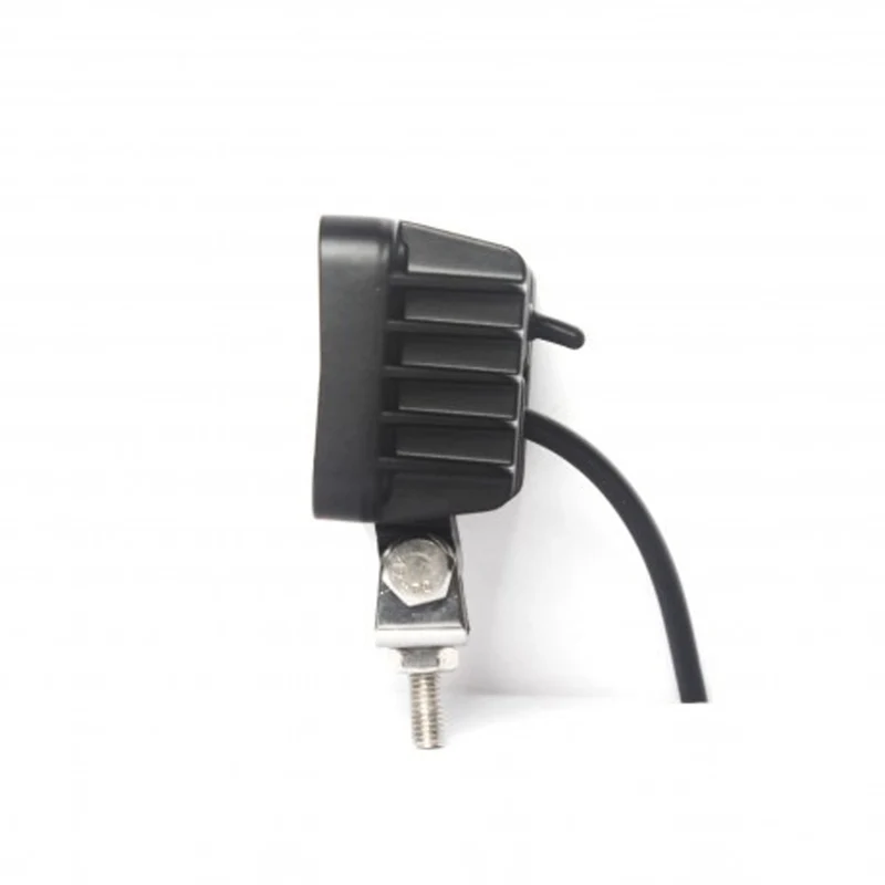 Lampada da lavoro a LED compatta con interruttore / fascio di inondazione da 2000 lumen