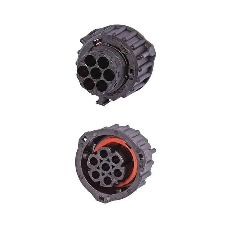 7-pin Bayonet Socket / Female DIN Connector