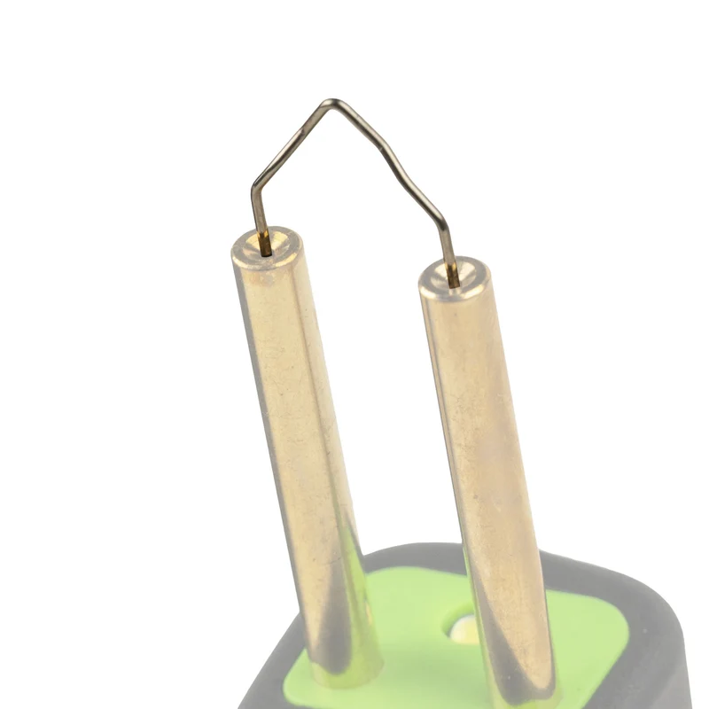 SET DI 50 GRAFFETTE PER ANGOLI DA 0,8 MM PER RIF. 54561 17695 JBM