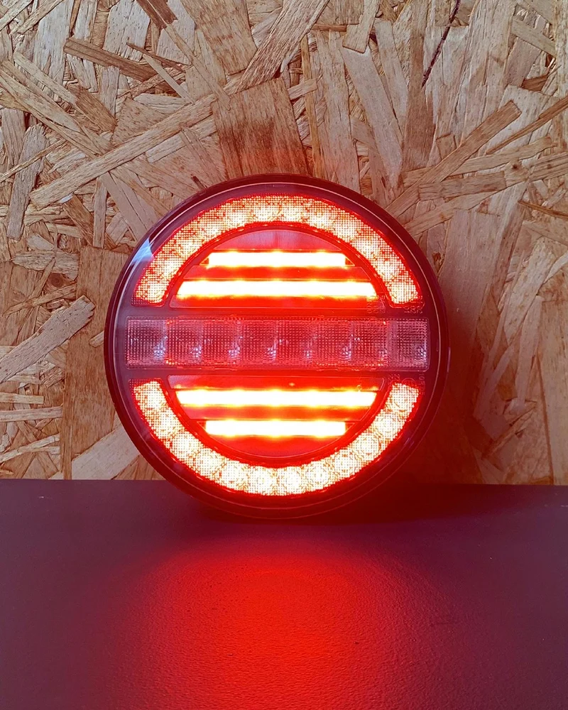 Fanale da rimorchio rotondo stile hamburger Fristom con indicatore dinamico
